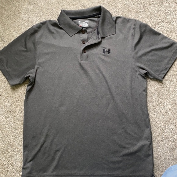 Under armour polo - Picture 1 of 3